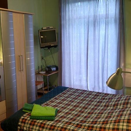 Shievchienko 10 Apartment เคียฟ ภายนอก รูปภาพ