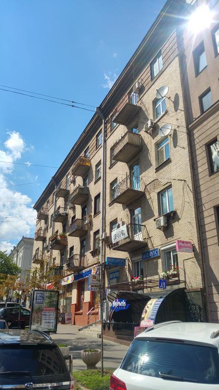 Shievchienko 10 Apartment เคียฟ ภายนอก รูปภาพ